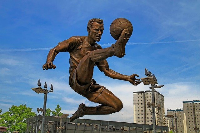 socha fotbalisty