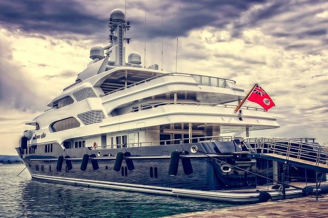 luxusní jachta
